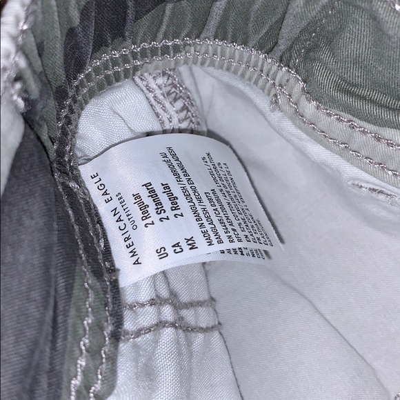 (⭐️) A.E.O.: Grey, Camouflaged Pants. (2) - Picture 3 of 9